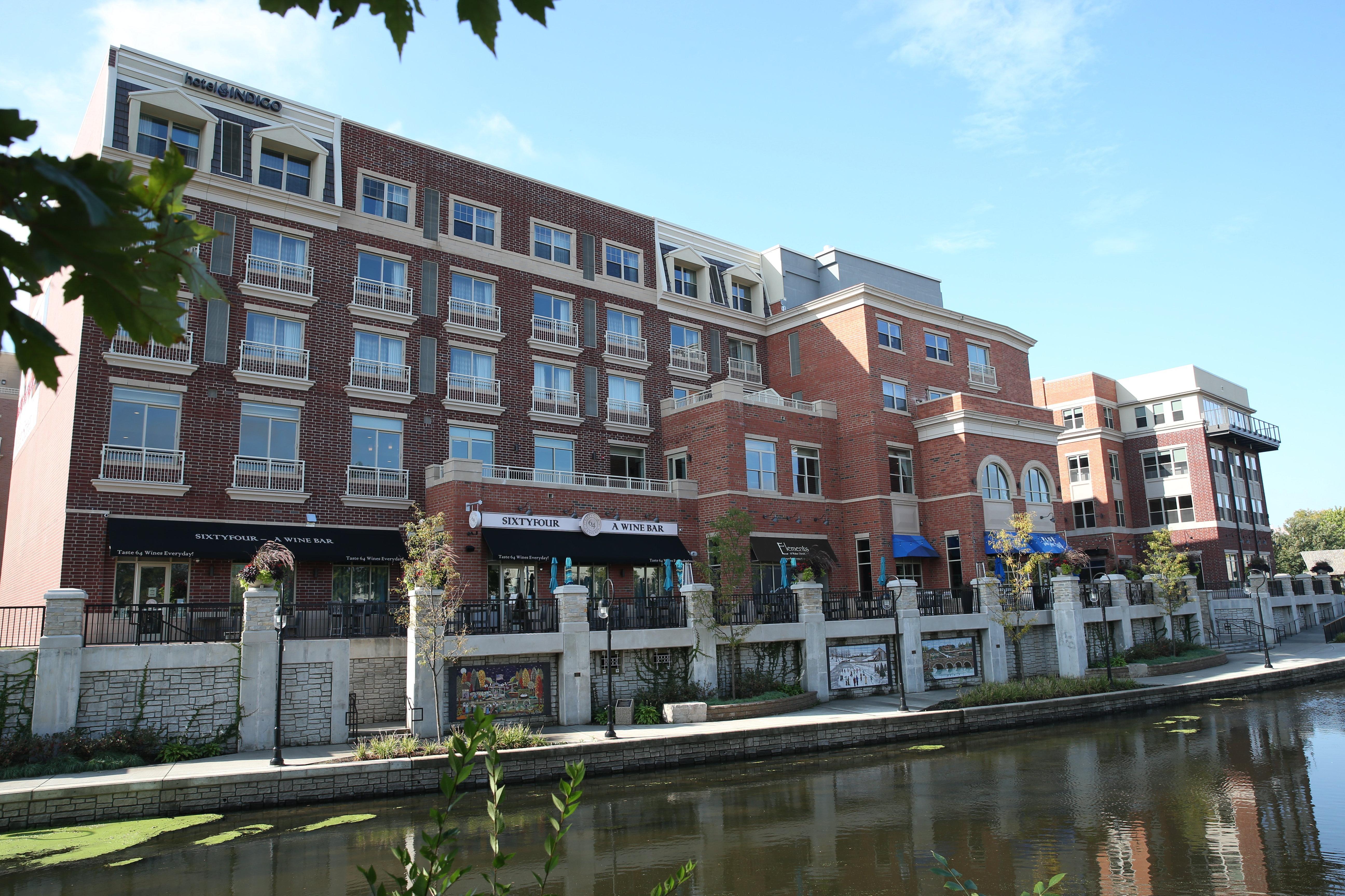 Hotel Indigo Naperville Riverwalk By Ihg Екстер'єр фото