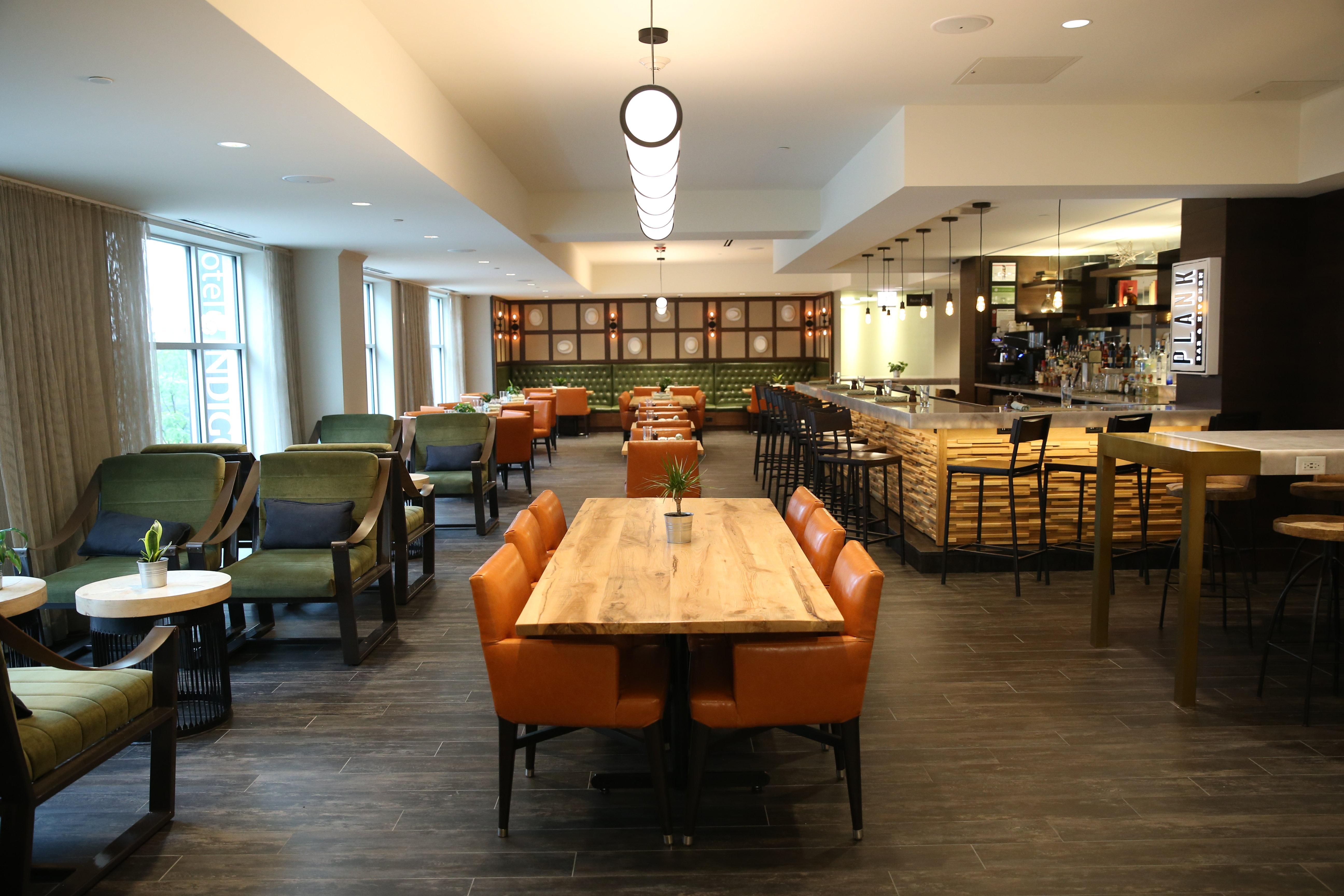 Hotel Indigo Naperville Riverwalk By Ihg Екстер'єр фото