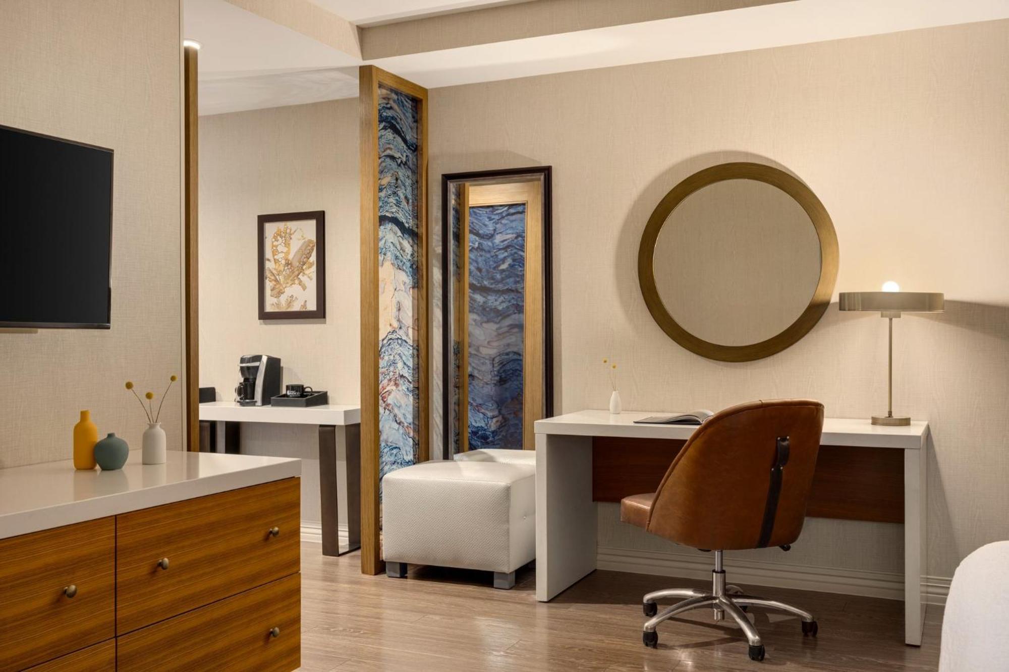 Hotel Indigo Naperville Riverwalk By Ihg Екстер'єр фото