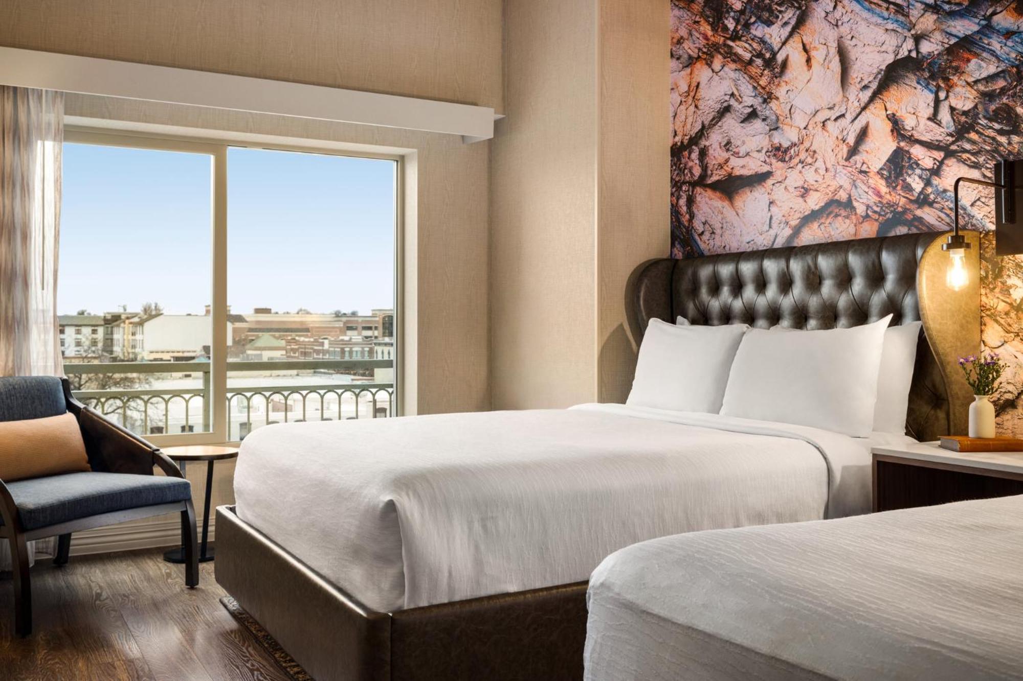 Hotel Indigo Naperville Riverwalk By Ihg Екстер'єр фото
