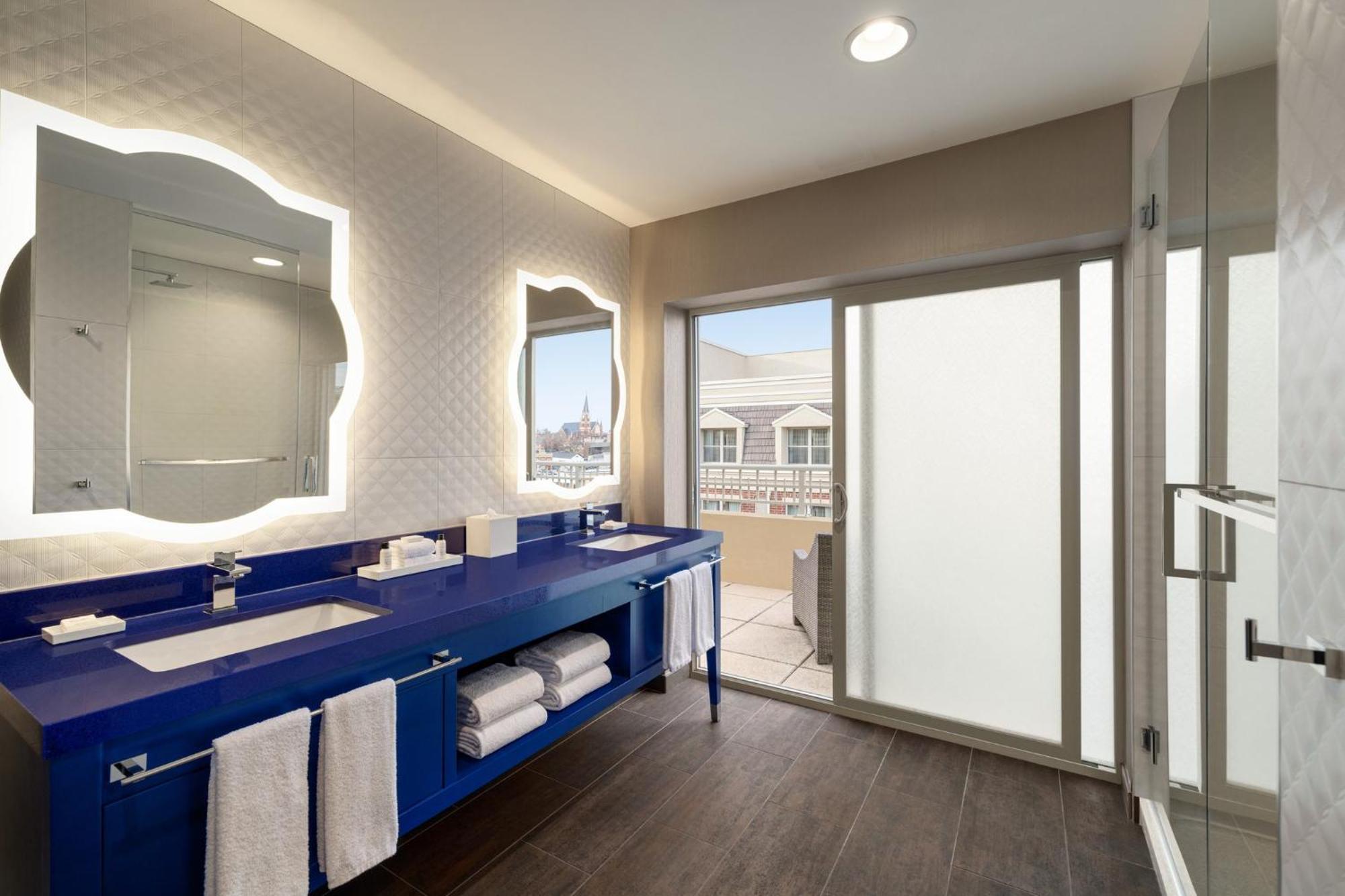Hotel Indigo Naperville Riverwalk By Ihg Екстер'єр фото